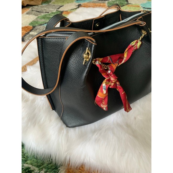 Nanette Lepore purse - Picture 2 of 12